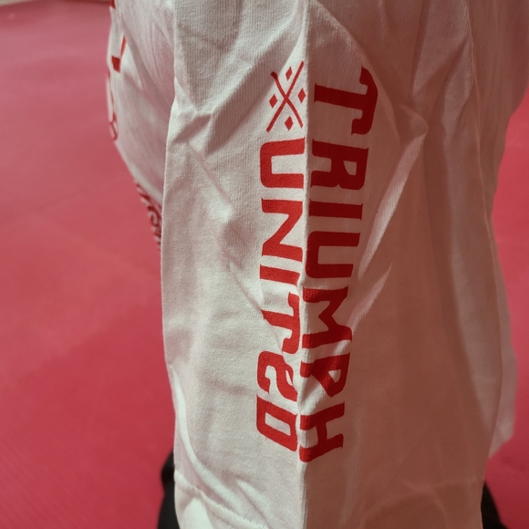 NWOT Triumph United Tee White 100% Cotton XL - Picture 4 of 4